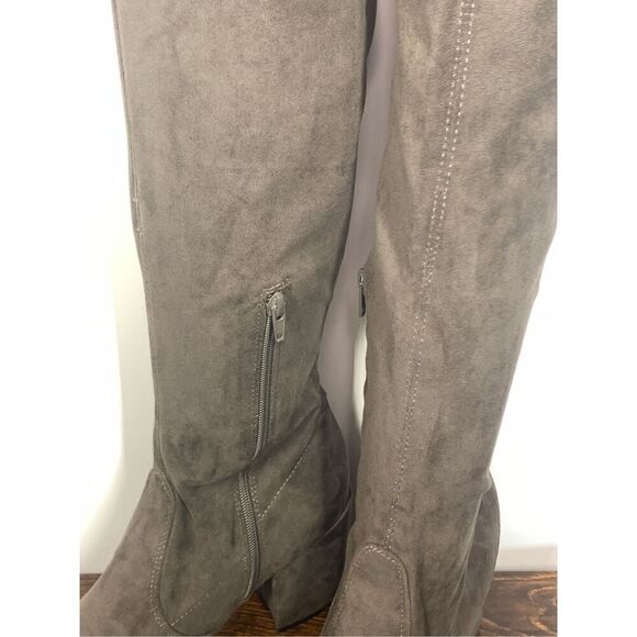 Unisa Women's Suede Block Heel Over The Knee Riding Boots Brown Size 10M - Picture 5 of 9